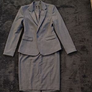 Worthington Women's Charcoal 2-Piece Pencil Skirt Suit